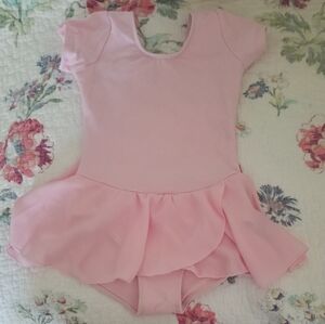 Danz N Motion pink ballerina leotard with skirt size 2-4 leotard /Capezio tights